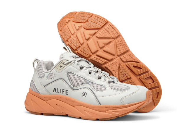 Alife® 与 FILA Trigate 特别联名新品公布