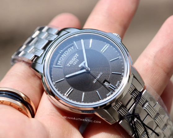 TISSOT天梭 Automatics III 男士机械腕表 T065.930.11.051.00折后$200