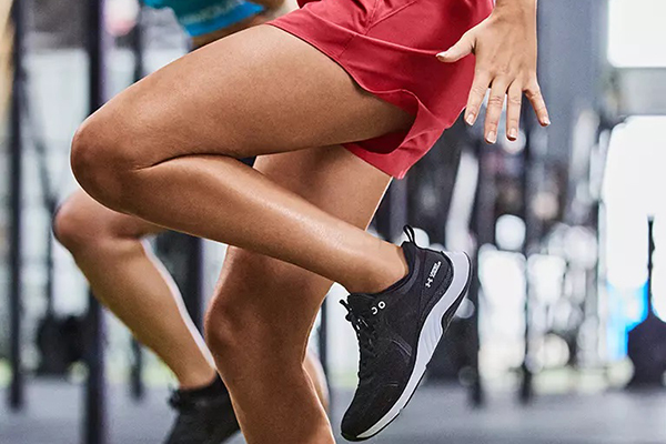 Under Armour 英国官网甄选商品低至5折+额外75折，满额免邮