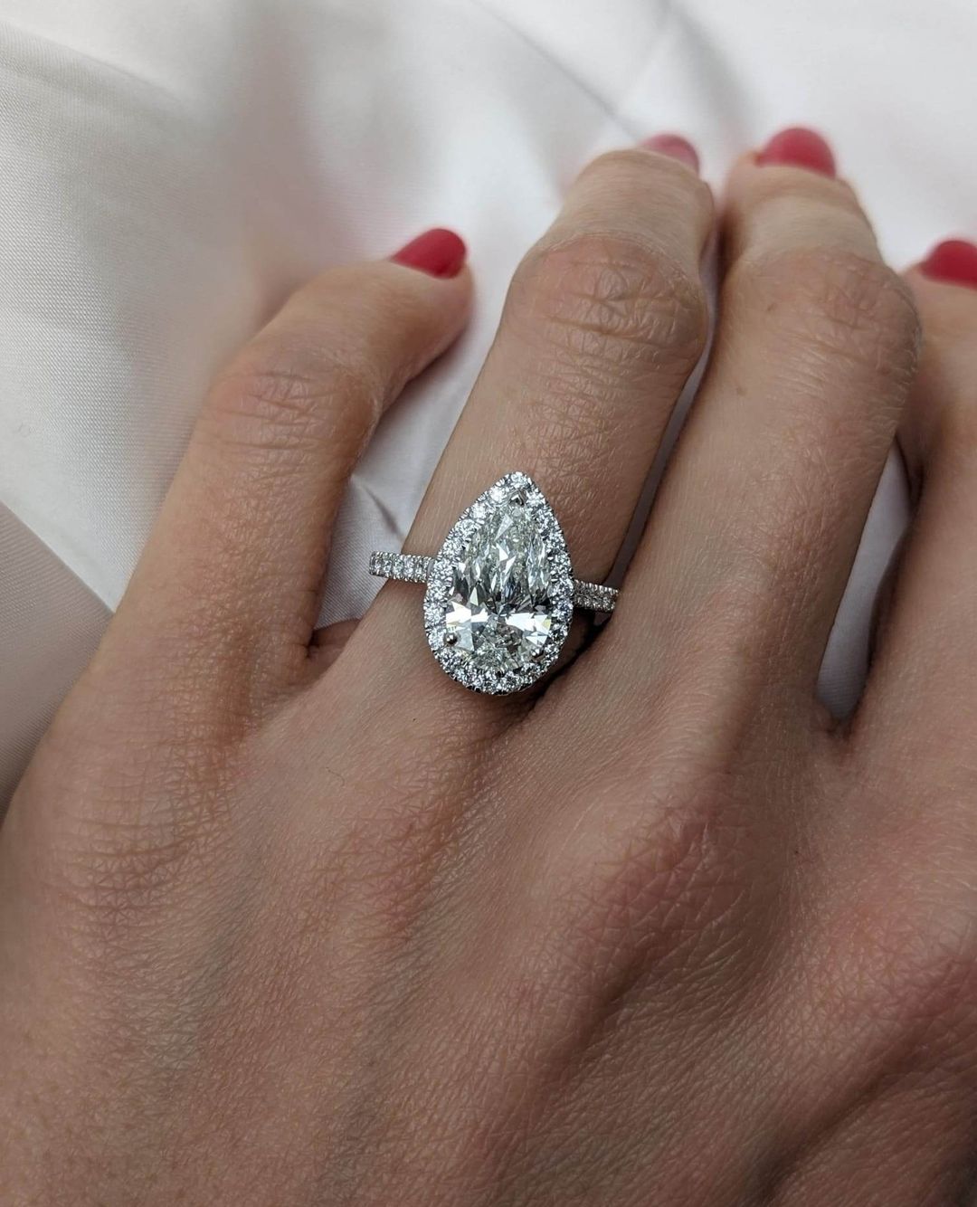 Overseas jewelry shopping
