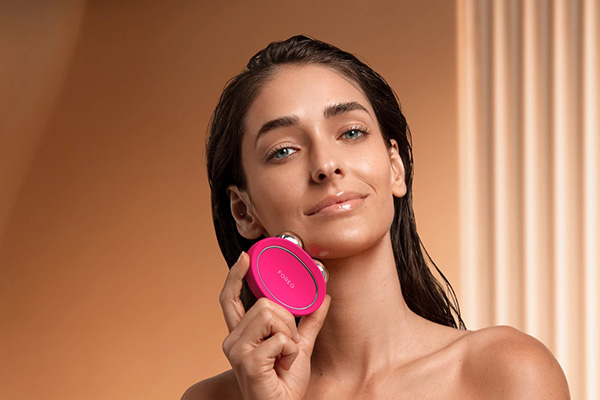 Foreo 美国官网现有女神节清洁仪低至7.5折+额外9折促销