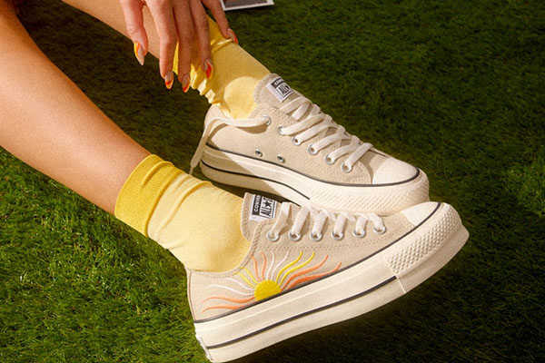 Converse 匡威官网现有甄选帆布鞋低至6折+额外6折促销，美境免邮