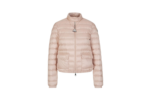 【Moncler】54折，淡粉色Lans夹克，刚刚上架尺‮齐码‬全