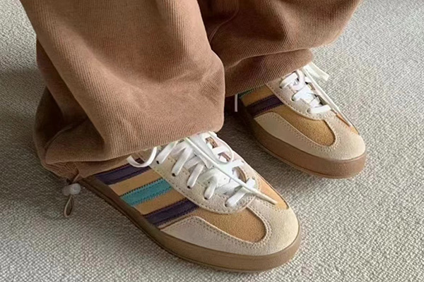 Adidas 7折！拼色款GAZELLE，女码8.5起有