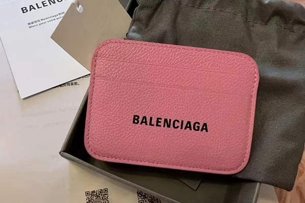 Balenciaga 折后189刀，基础款卡包好价