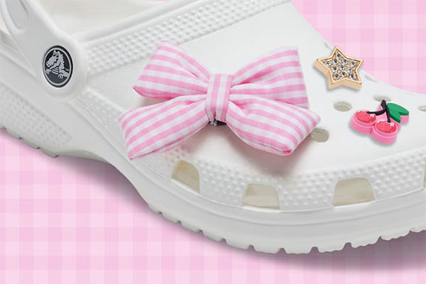 Crocs 卡骆驰美国官网洞洞鞋2双$50闪购，满额免邮
