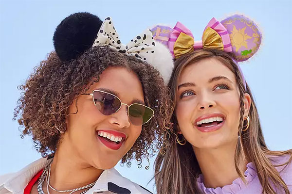 Disney 迪士尼美国官网亲友会特卖全场7.5折促销，满额免邮