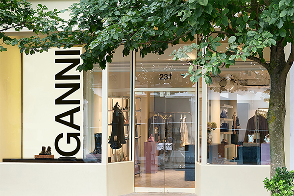 GANNI 官网现有秋冬美衣低至4折促销，新款也参加折扣！