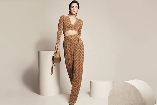 Saks Fifth Avenue 现有精选正价时尚最高满$1000减$275促销，美国免邮