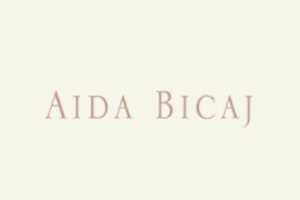 AIDA BICAJ Skincare 美国护肤品定制品牌购物网站