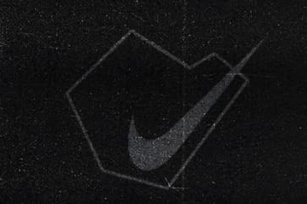 Nike美国官网现有精选鞋履低至低至6折+额外8折促销【限会员】
