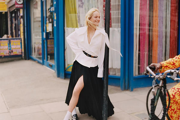 NET-A-PORTER 英国站年中大促低至2折，8月3日起取消跨区结算