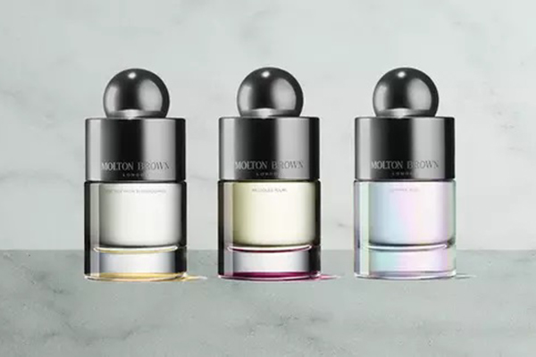 Molton Brown美国官网精选洗护产品低至7折促销＋满送6件好礼，美境免邮