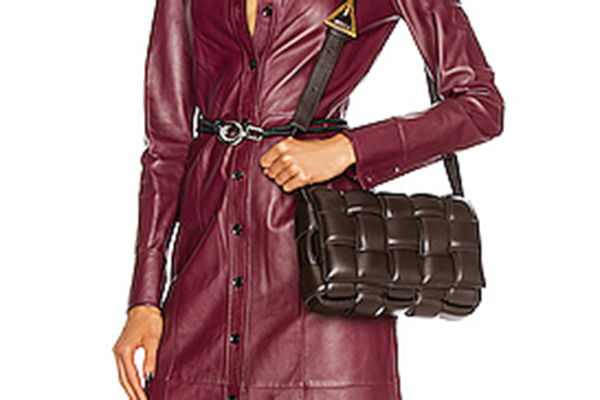 FORWARD现有BOTTEGA VENETA 葆蝶家包袋全场最高7折，免税免邮中国