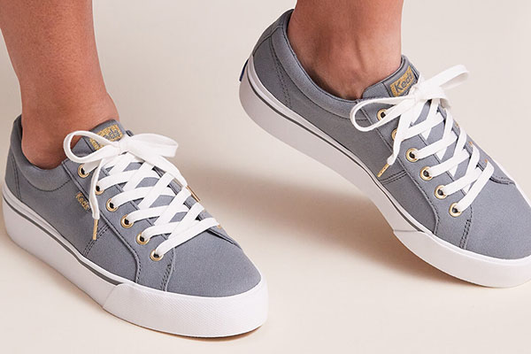 Keds美国官网现有精选鞋款一律$29.99促销，美国免邮