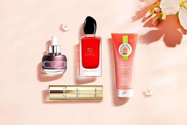 Perfumesclub中文官网特惠促销全场香水限时78折，含税直邮