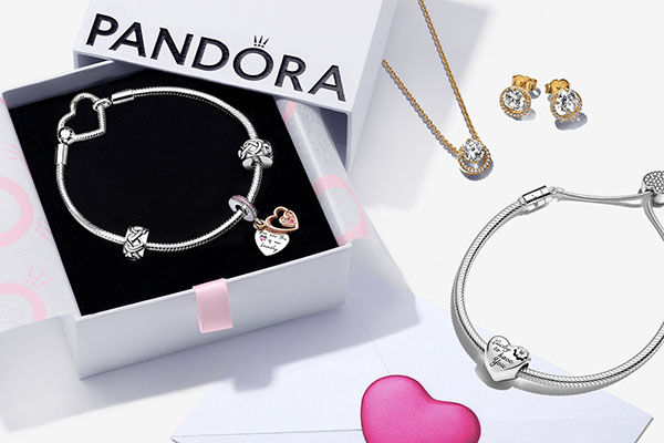 PANDORA Jewelry美国官网精选首饰礼盒8折特卖，满送赠品