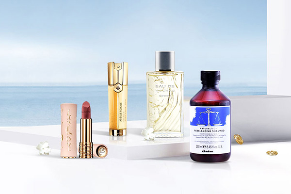 Perfumesclub中文官网现有夏日促销大牌奢品折上94折，含税直邮