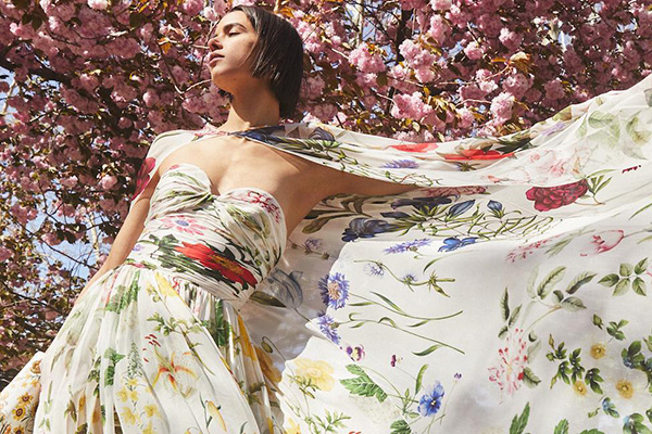 Oscar de la Renta年中精选商品低至5折促销，美境免邮