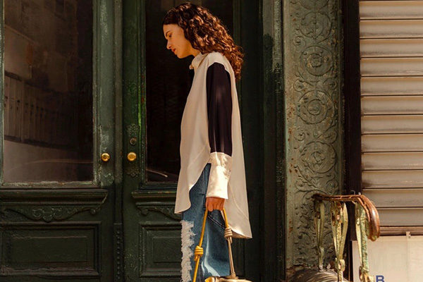 MatchesFashion 火柴网现有夏季闪促满$250正价享8.5折，可直邮国内