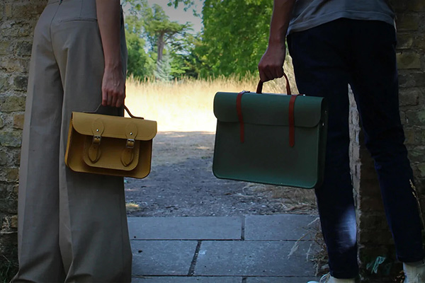 The Cambridge Satchel 官网甄选包包一律7折促销，限时满100£/$/€英境免邮