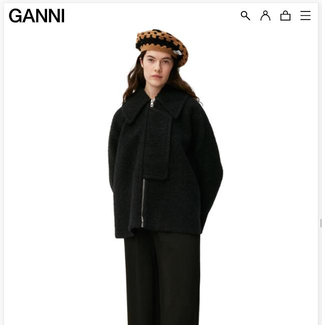 Selecting items on Ganni