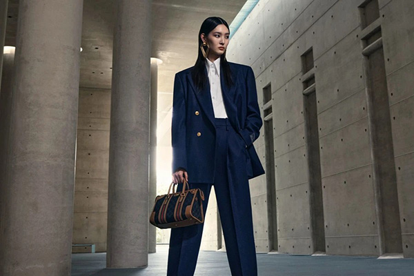 MATCHESFASHION官网甄选商品低至3折+满额享额外8折，可直邮国内