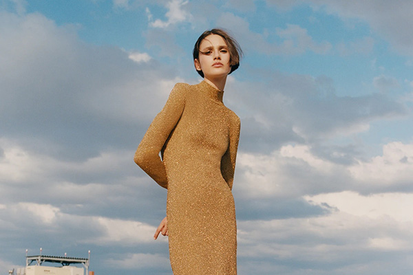 Bergdorf Goodman 官网甄选时尚类低至3.5折+额外8.5折，美境免邮