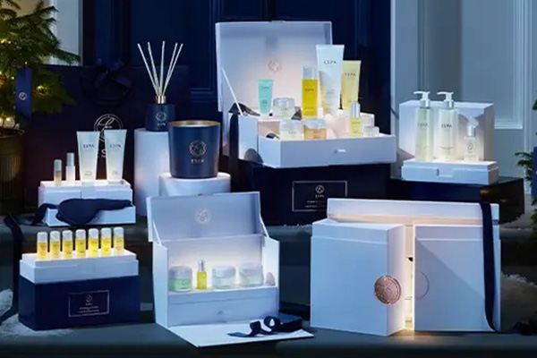 ESPA Skincare 官网现有节日护肤套装低至5折促销，满额免邮