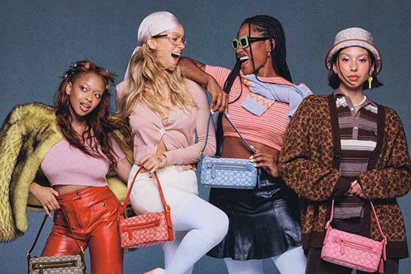 Coach outlet 英国官网甄选包袋服饰低至4折+额外8折，英境免邮