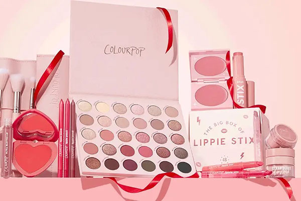 Colourpop 卡拉泡泡美国官网黑五全场无门槛7折促销，甄选商品低至5折