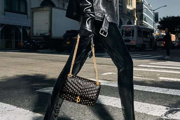 Rebecca Minkoff 美国官网现有7日美包大促，今日甄选M.A.B.系列包袋 7折促销